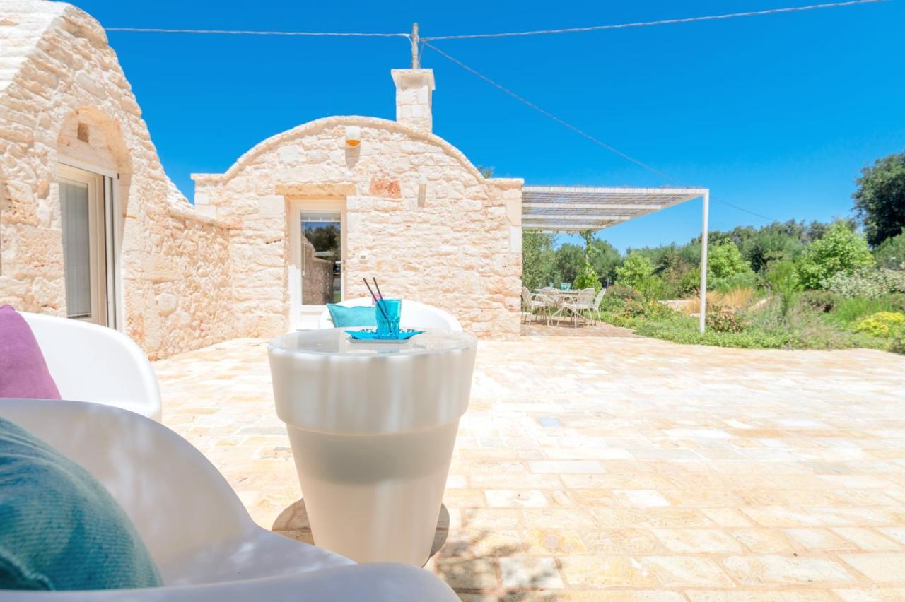 Trullo Zese Con Piscina Privata Villa San Michele Salentino Exterior photo